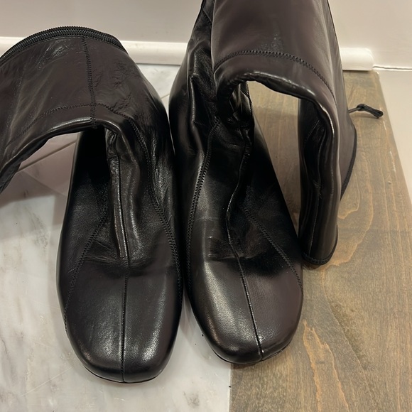 Never worn Prada boots - Picture 3 of 5